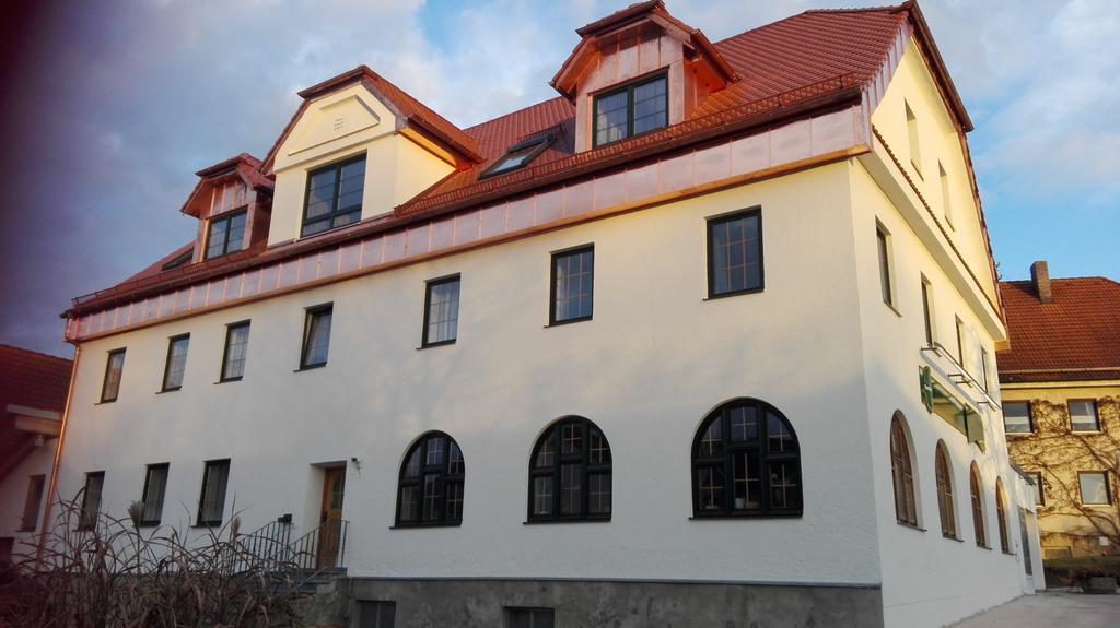 Pension-Metzgerei Hofer Inning am Holz Exterior foto